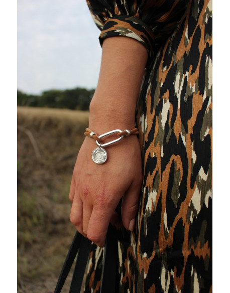 Bracelet cuir et ovale