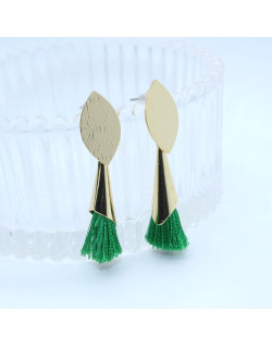 BOUCLES DOREES OVALE VERTE VIC